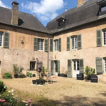 La Maison Des Gardes - Chambres D'Hotes Cluny Exteriér fotografie