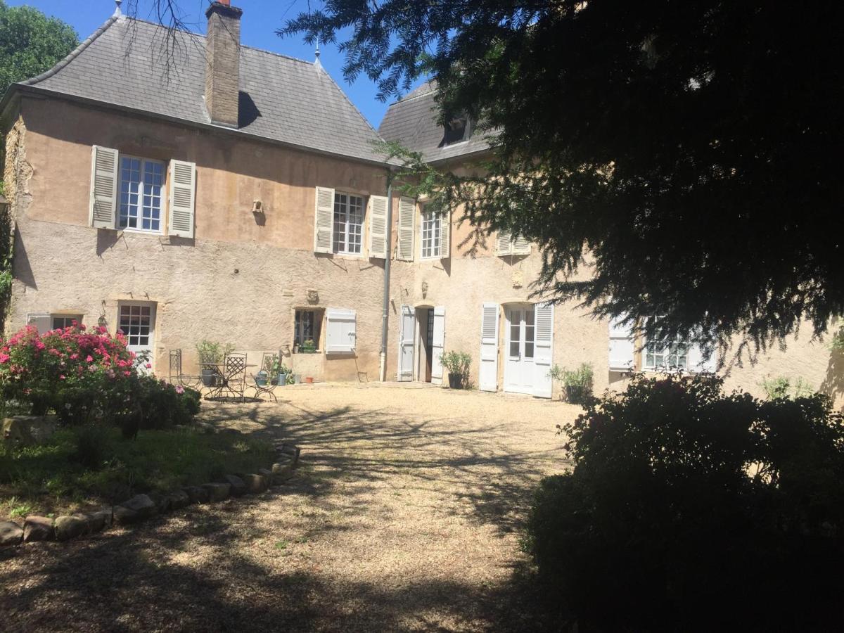 La Maison Des Gardes - Chambres D'Hotes Cluny Exteriér fotografie